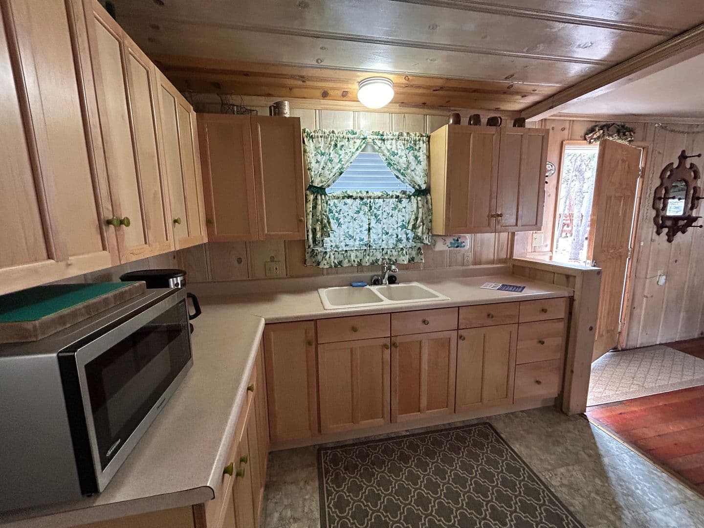 South Lake Tahoe House: 4023 Azure Ave.