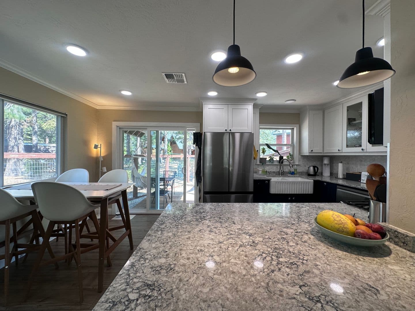 South Lake Tahoe House: 1961 Mewuk Drive