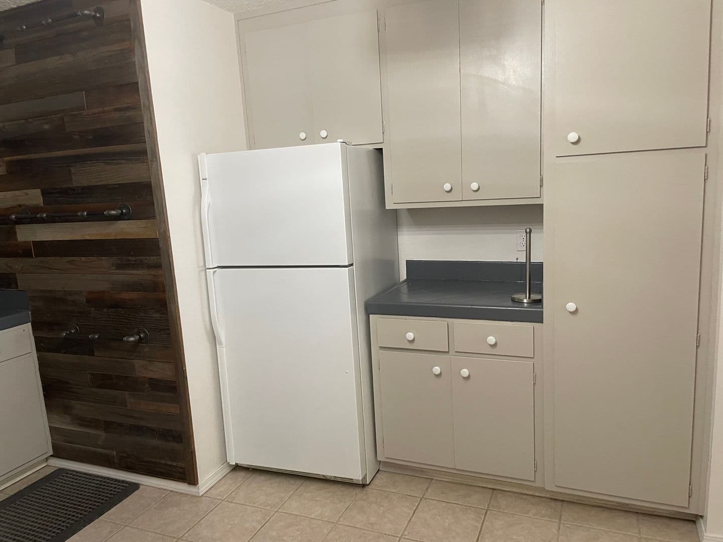 South Lake Tahoe House: 1281 Bonanza Ave. #11