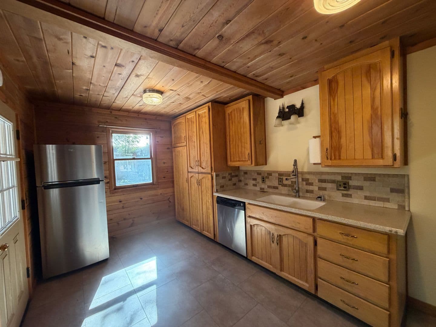 South Lake Tahoe House: 940 San Jose Ave.