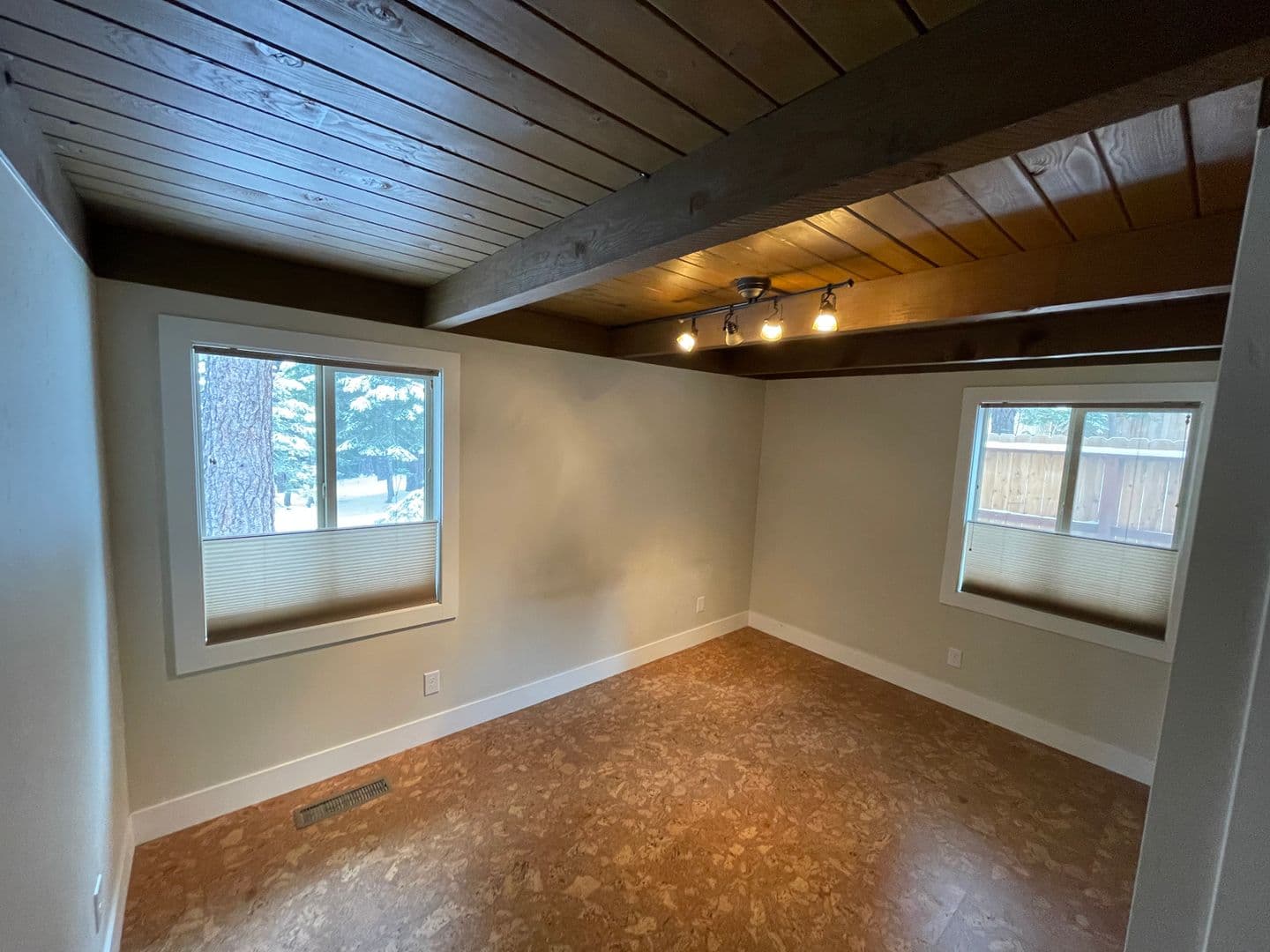 South Lake Tahoe House: 680 Taylor Way