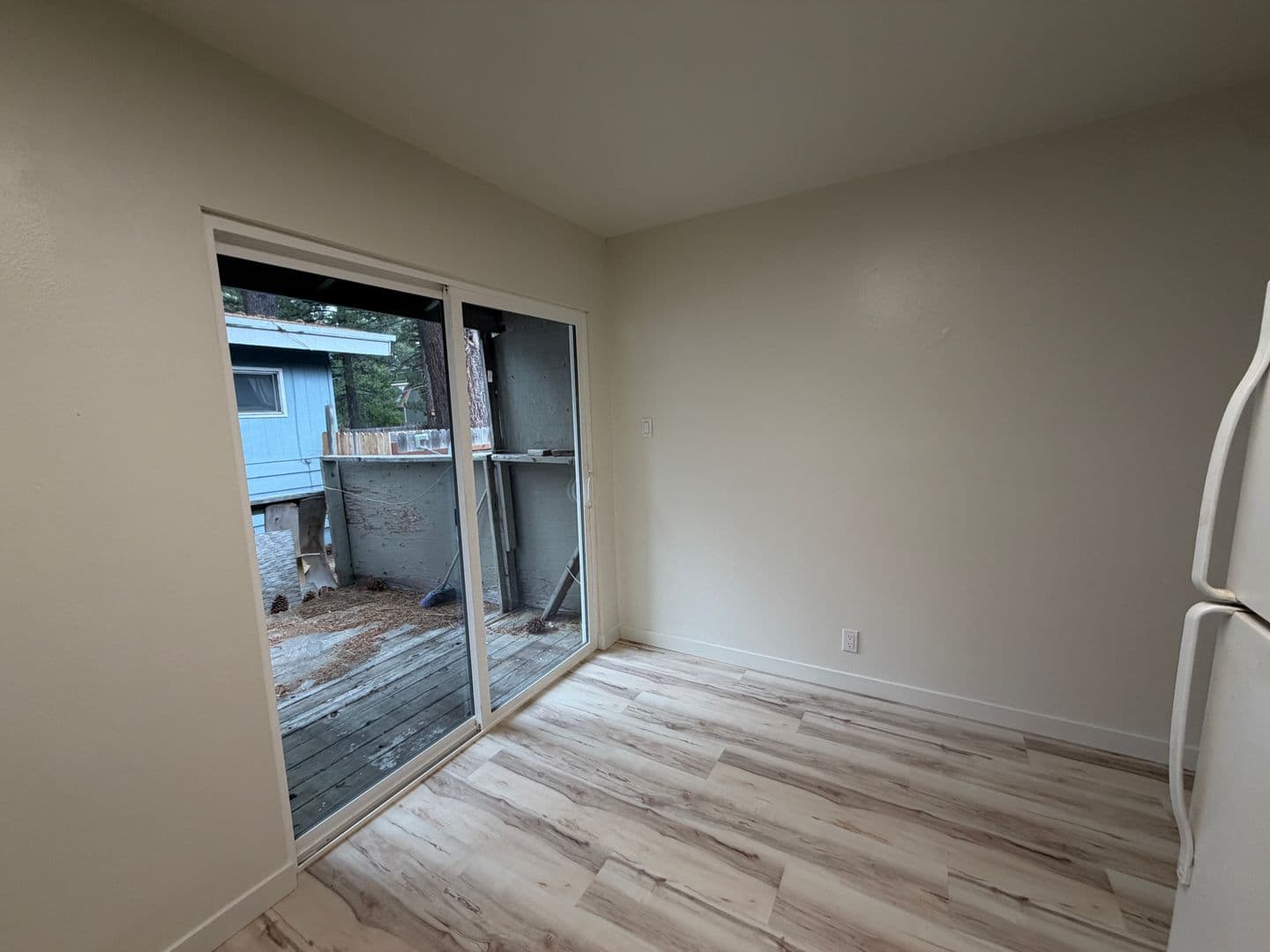 South Lake Tahoe Apartment: 2465 Ponderosa