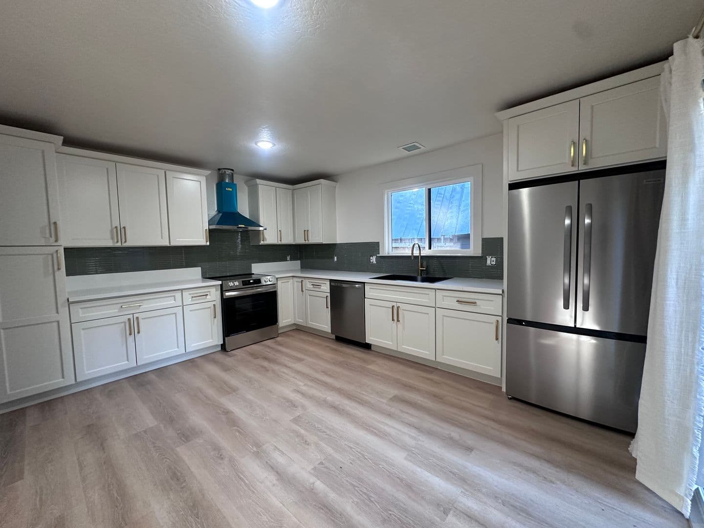 South Lake Tahoe Apartment: 1145 Keller Road