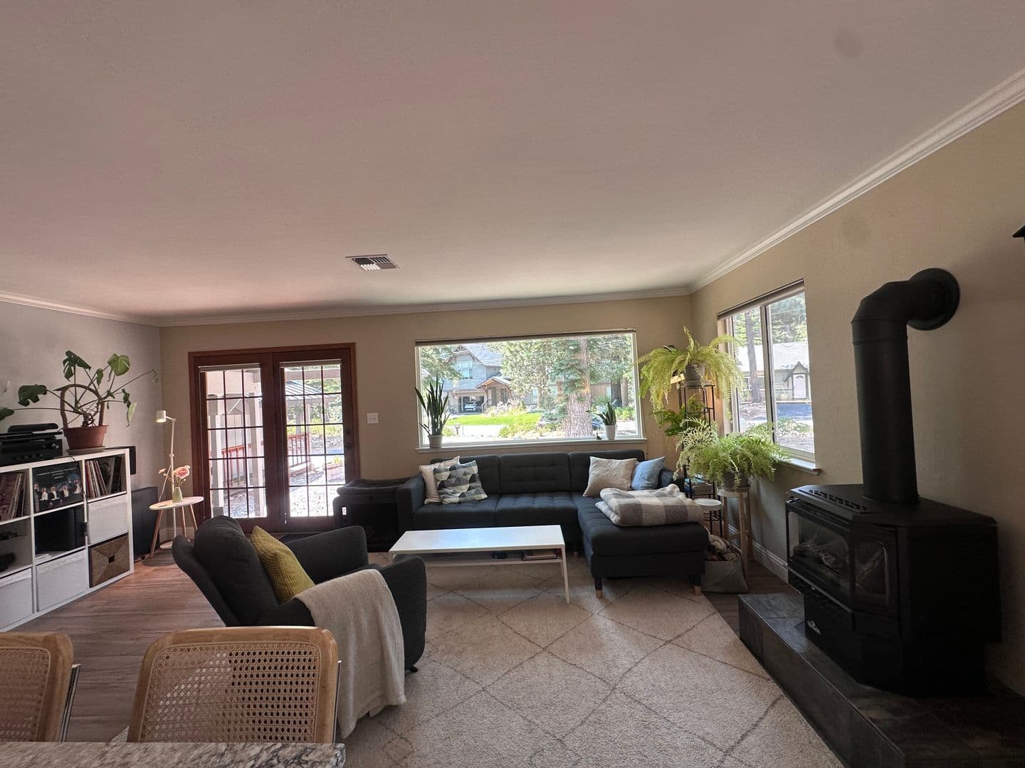 South Lake Tahoe House: 1961 Mewuk Drive