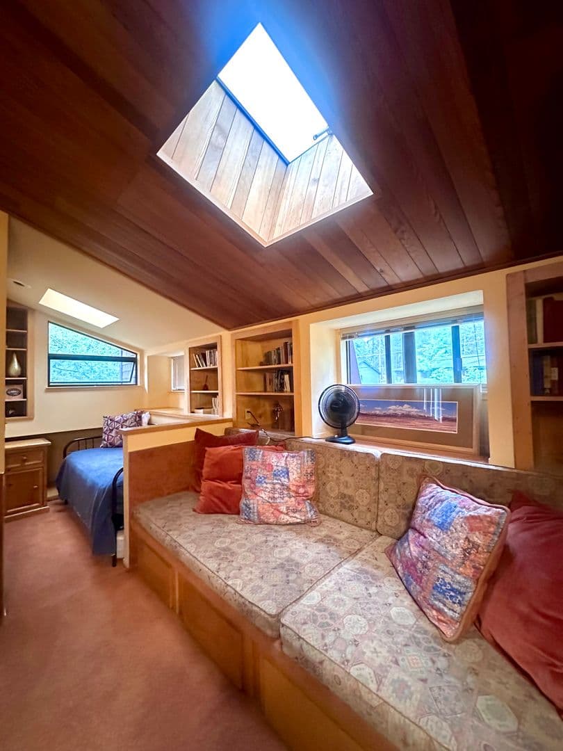 Zephyr Cove House: 124 Ponderosa Drive