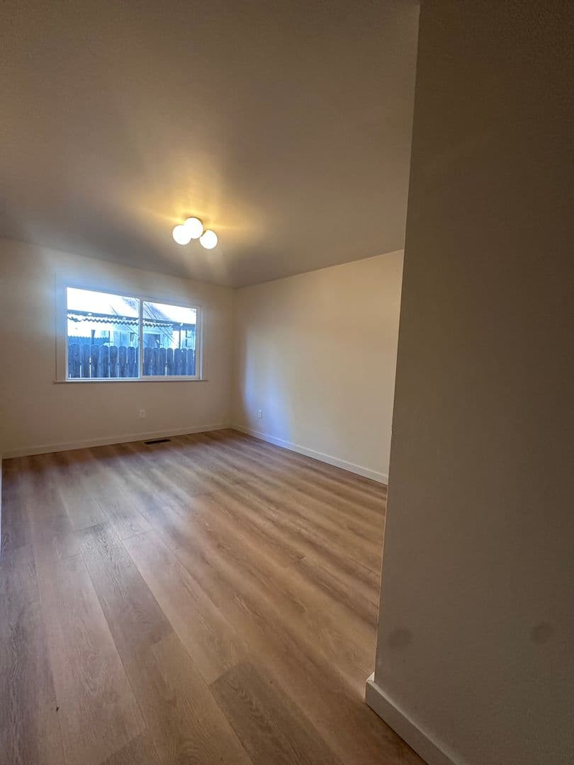 South Lake Tahoe Apartment: 1145 Keller Road