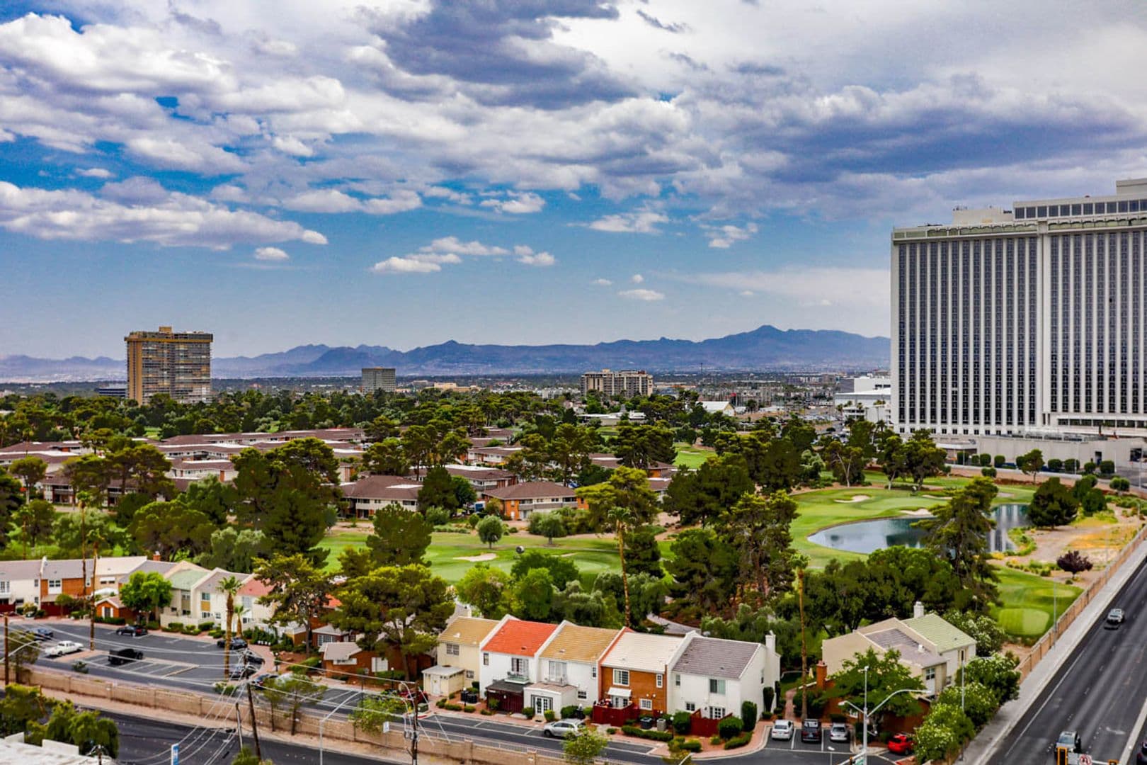 Las Vegas Condo: 322 Karen Ave # 1105