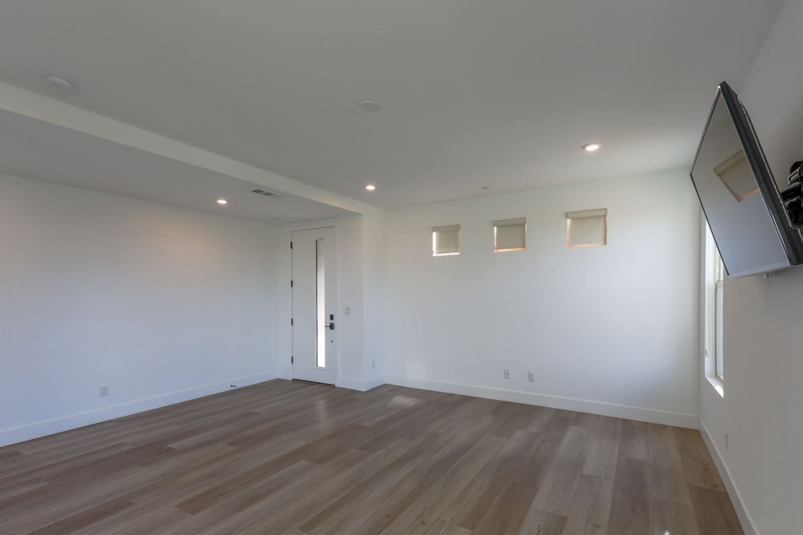 Henderson House: 1992 Peaceful Mesa Court