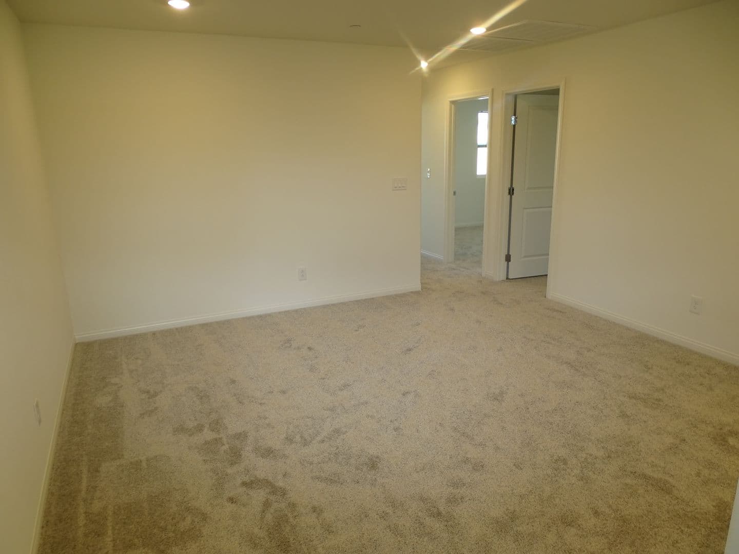 Henderson House: 2929 Gallarate Drive