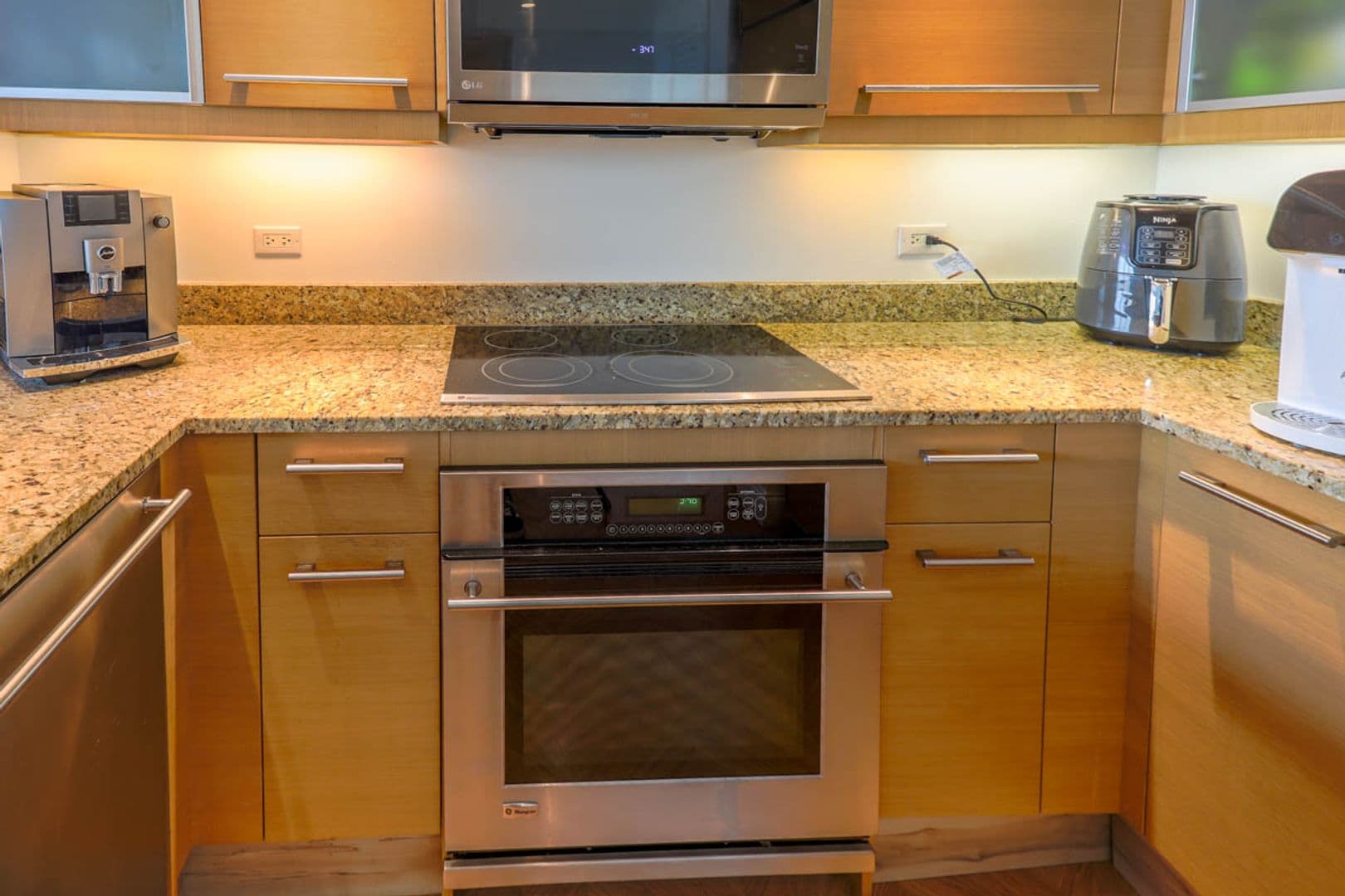 Las Vegas Condo: 322 Karen Ave # 1105