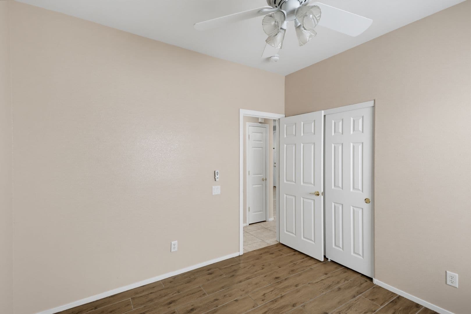 Las Vegas House: 11236 Vintners Lane