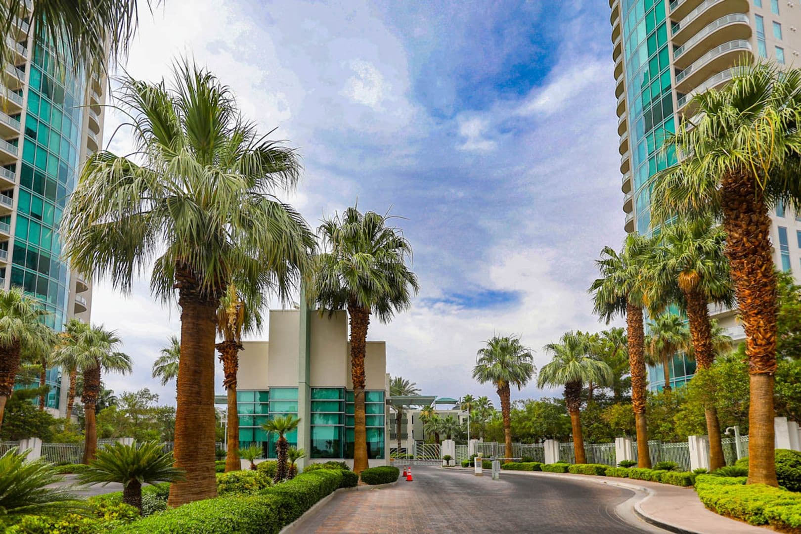 Las Vegas Condo: 322 Karen Ave # 1105