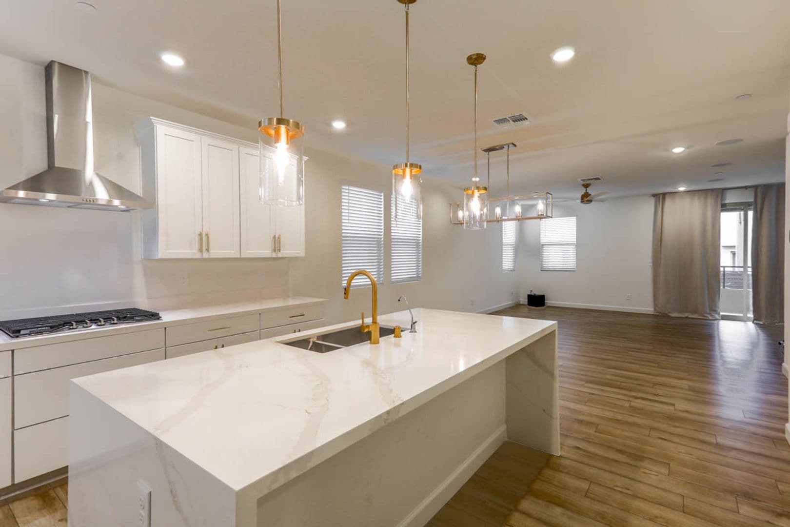 Las Vegas House: 1437 Whistling Kite Street