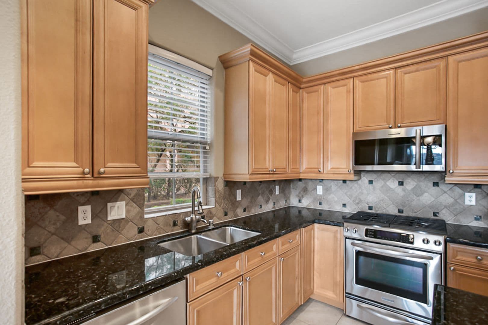 Henderson Condo: 13 Via Visione #106