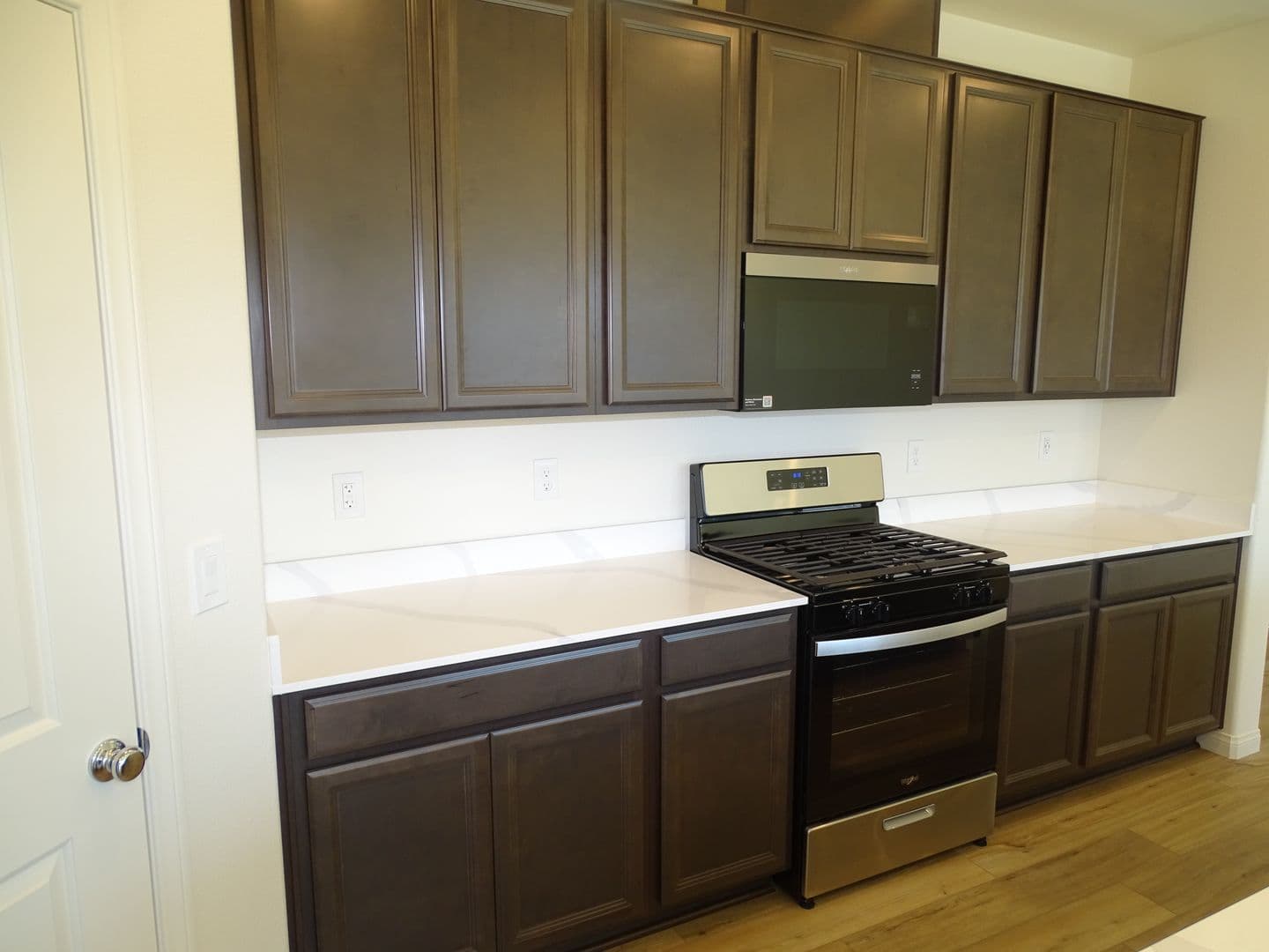 Henderson House: 2929 Gallarate Drive