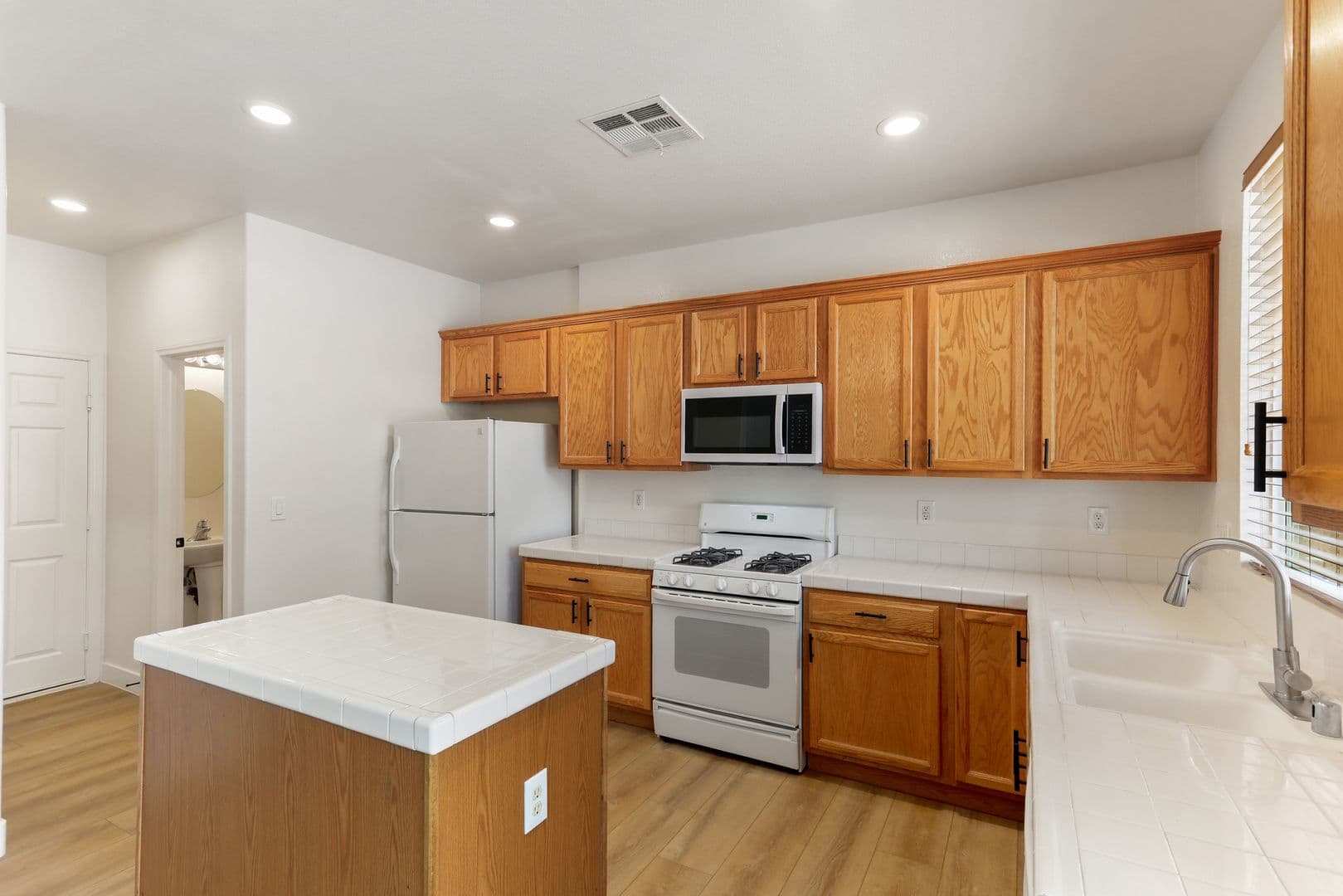 Las Vegas House: 5870 Lustrous Court
