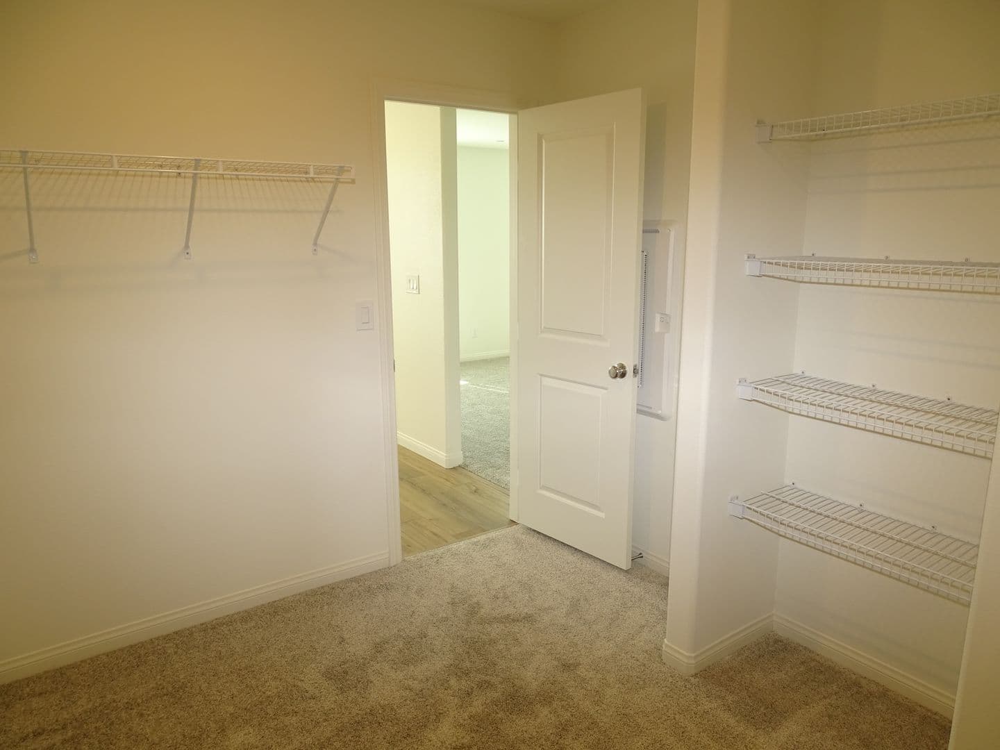 Henderson House: 2929 Gallarate Drive