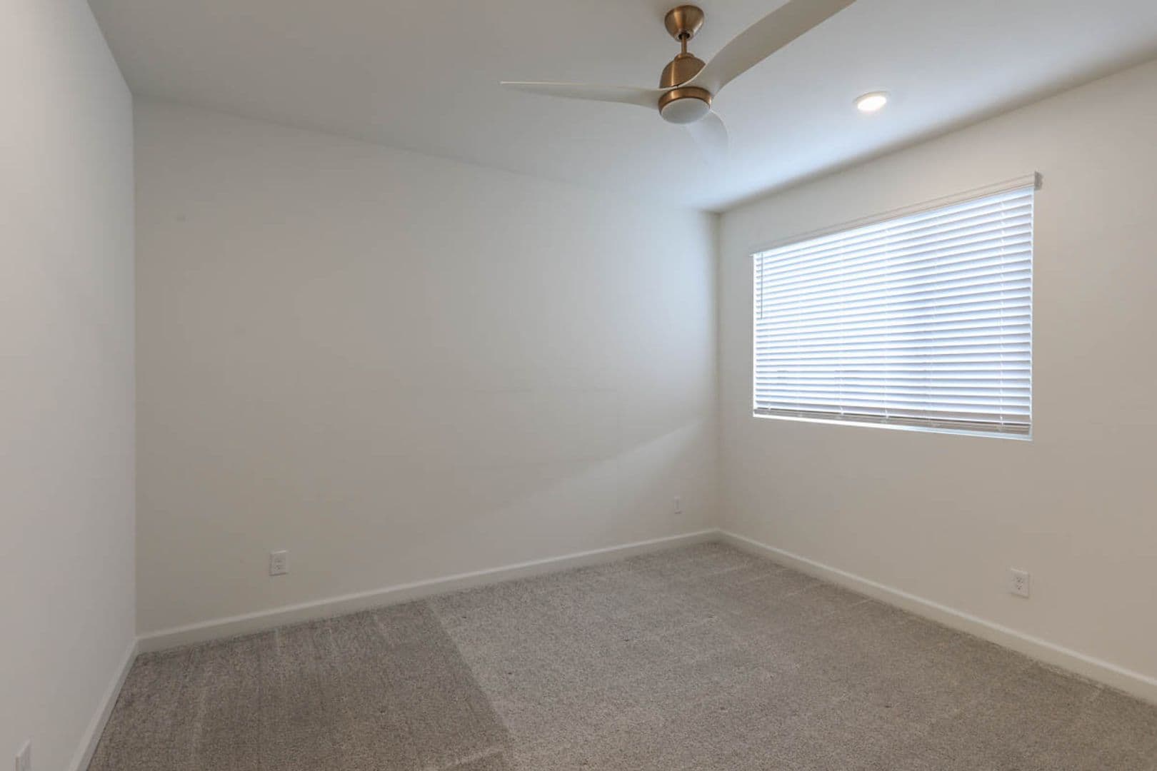 Las Vegas House: 1437 Whistling Kite Street
