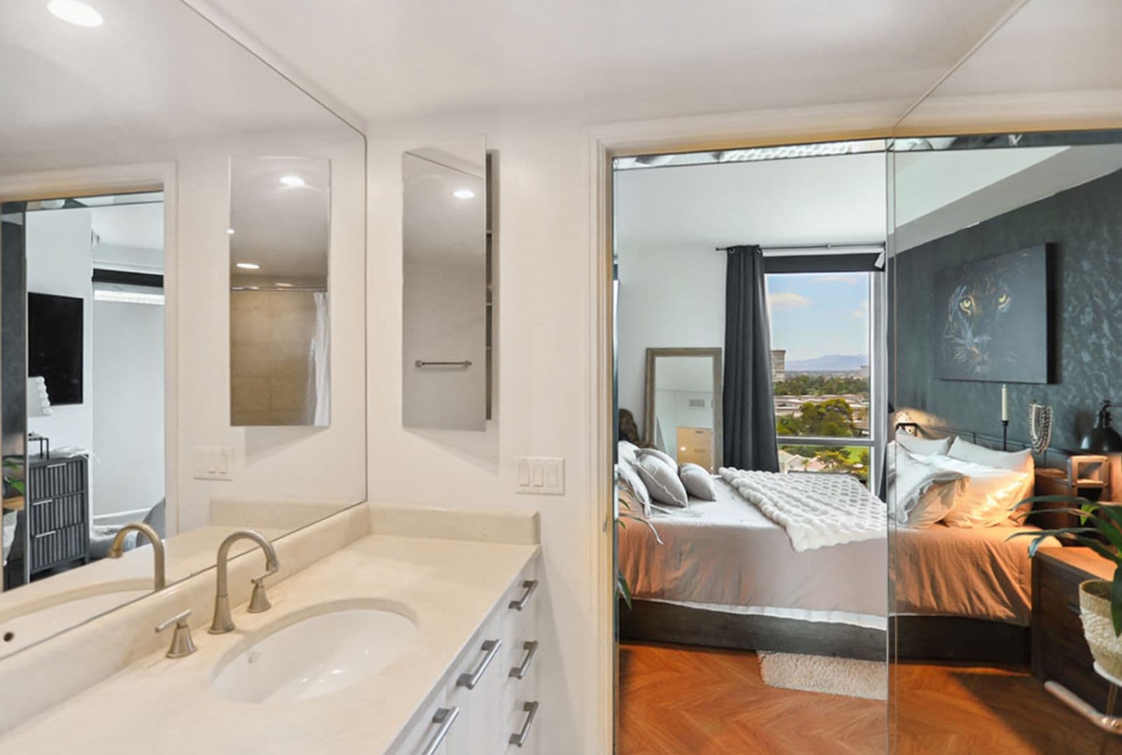 Las Vegas Condo: 322 Karen Ave # 1105