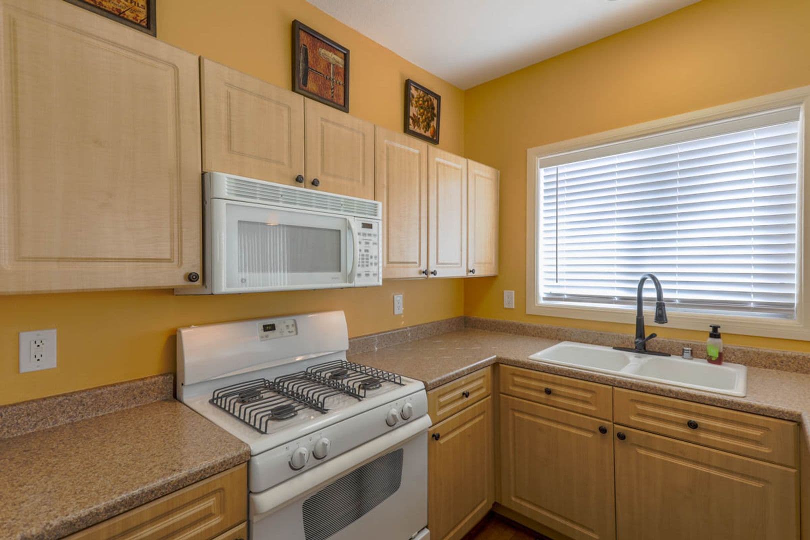 Las Vegas Townhome: 9318 Square Dance Place # 102