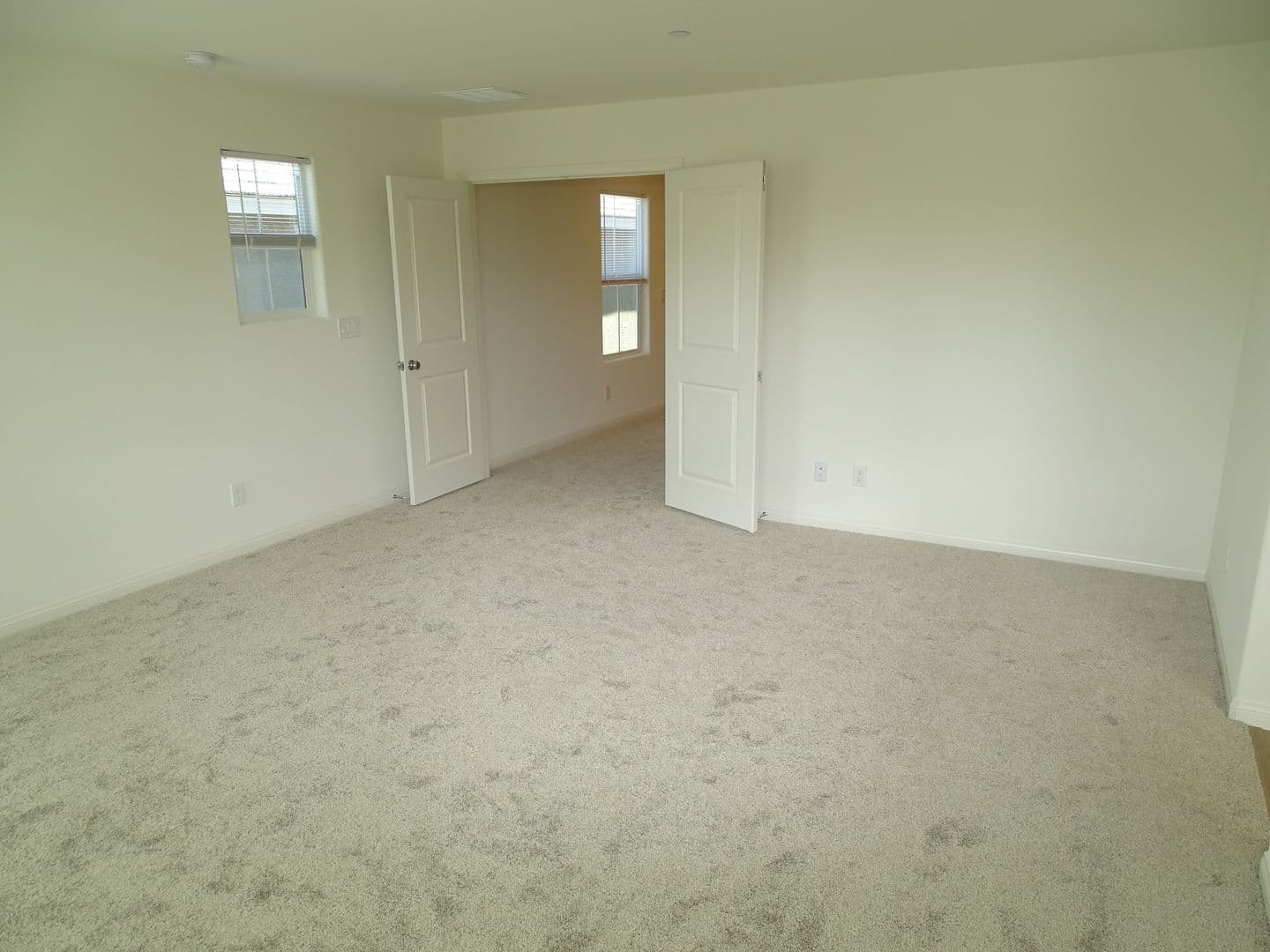 Henderson House: 2929 Gallarate Drive