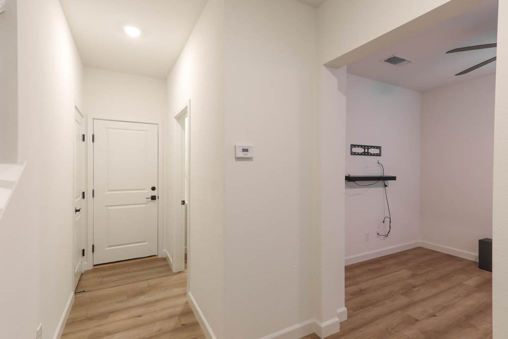 Las Vegas House: 1437 Whistling Kite Street