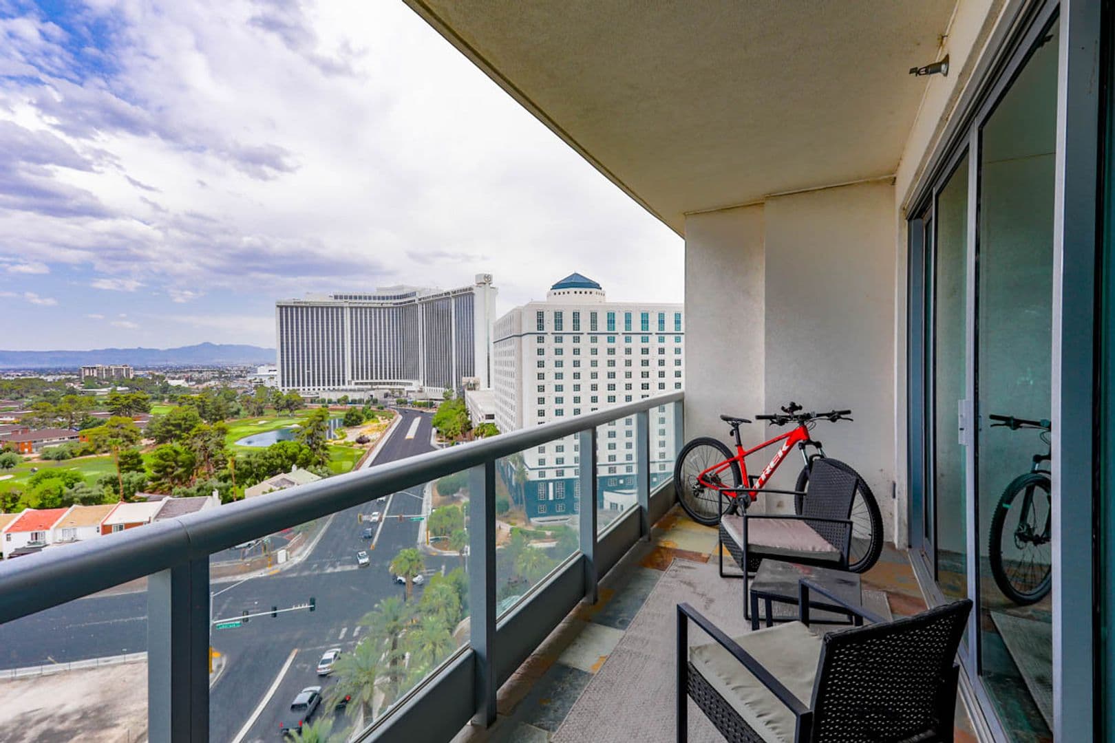 Las Vegas Condo: 322 Karen Ave # 1105