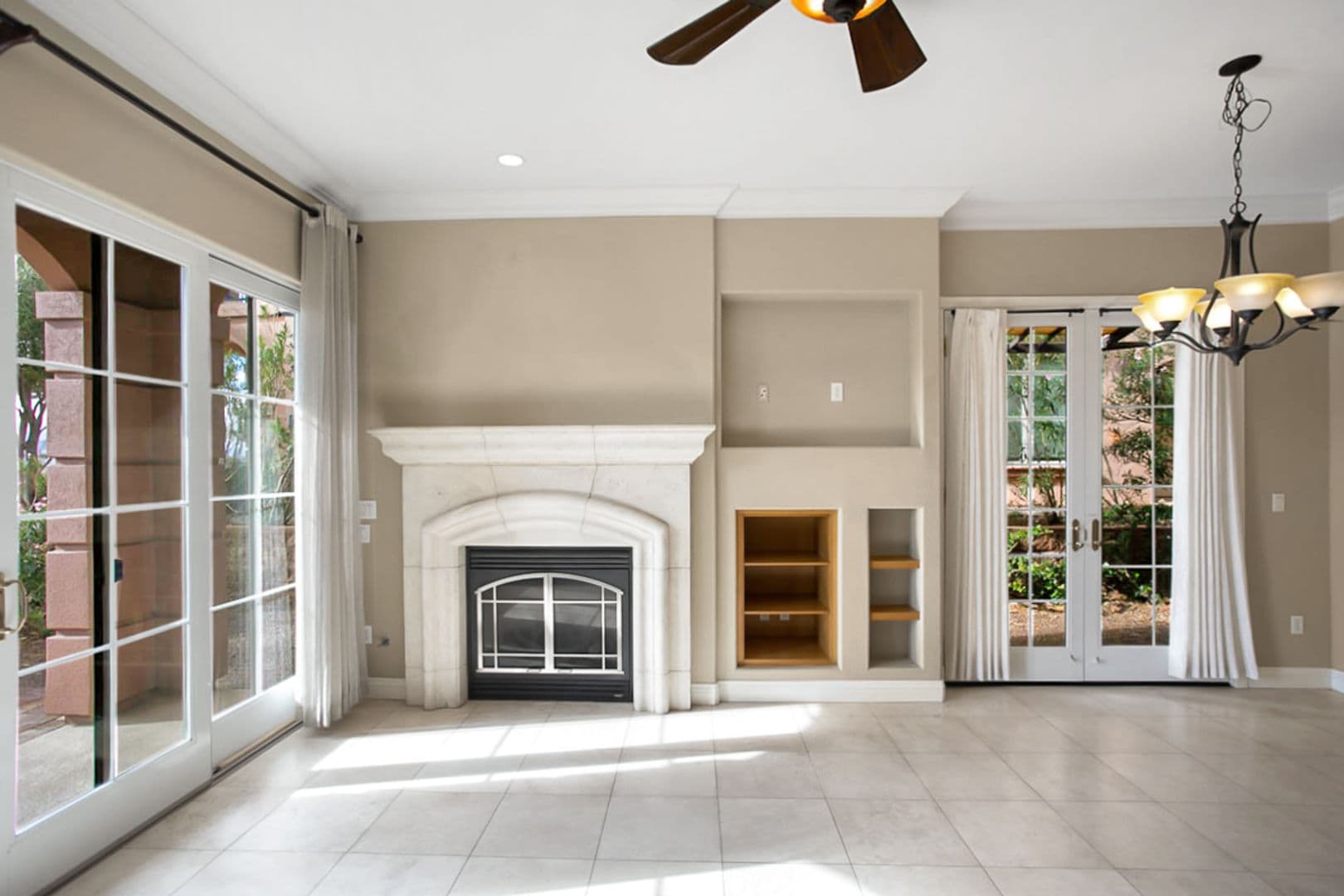 Henderson Condo: 13 Via Visione #106