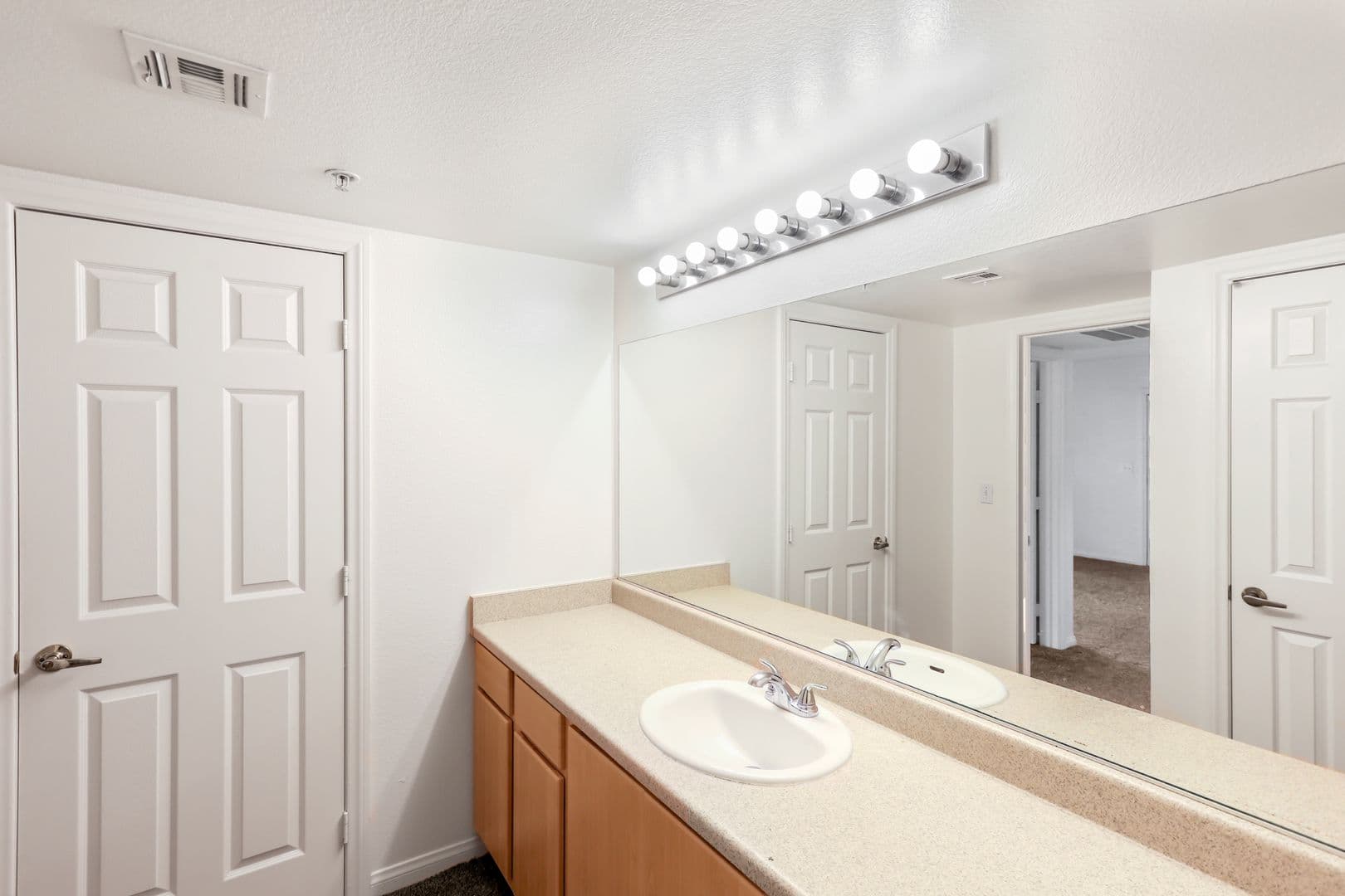 Las Vegas Condo: 6955 North Durango Drive #3025