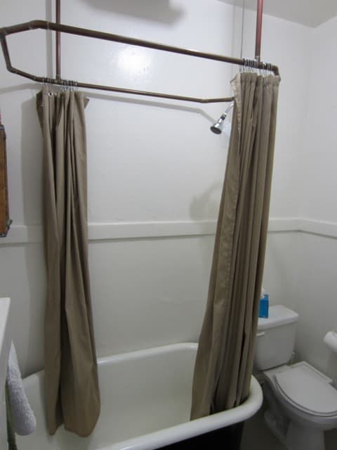 San Diego Apartment: 950 9th Ave.