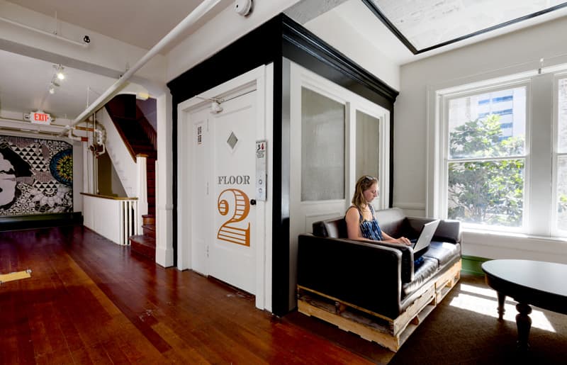 San Diego Apartment: 950 9th Ave.