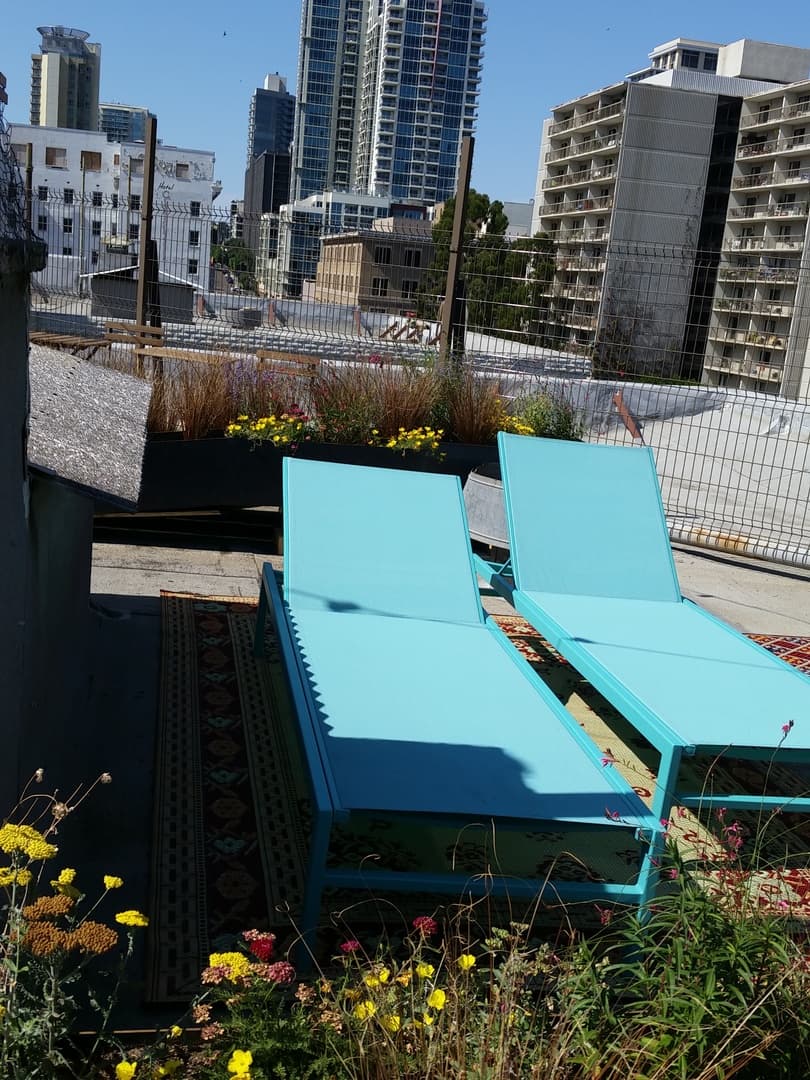 San Diego Apartment: 950 9th Ave.