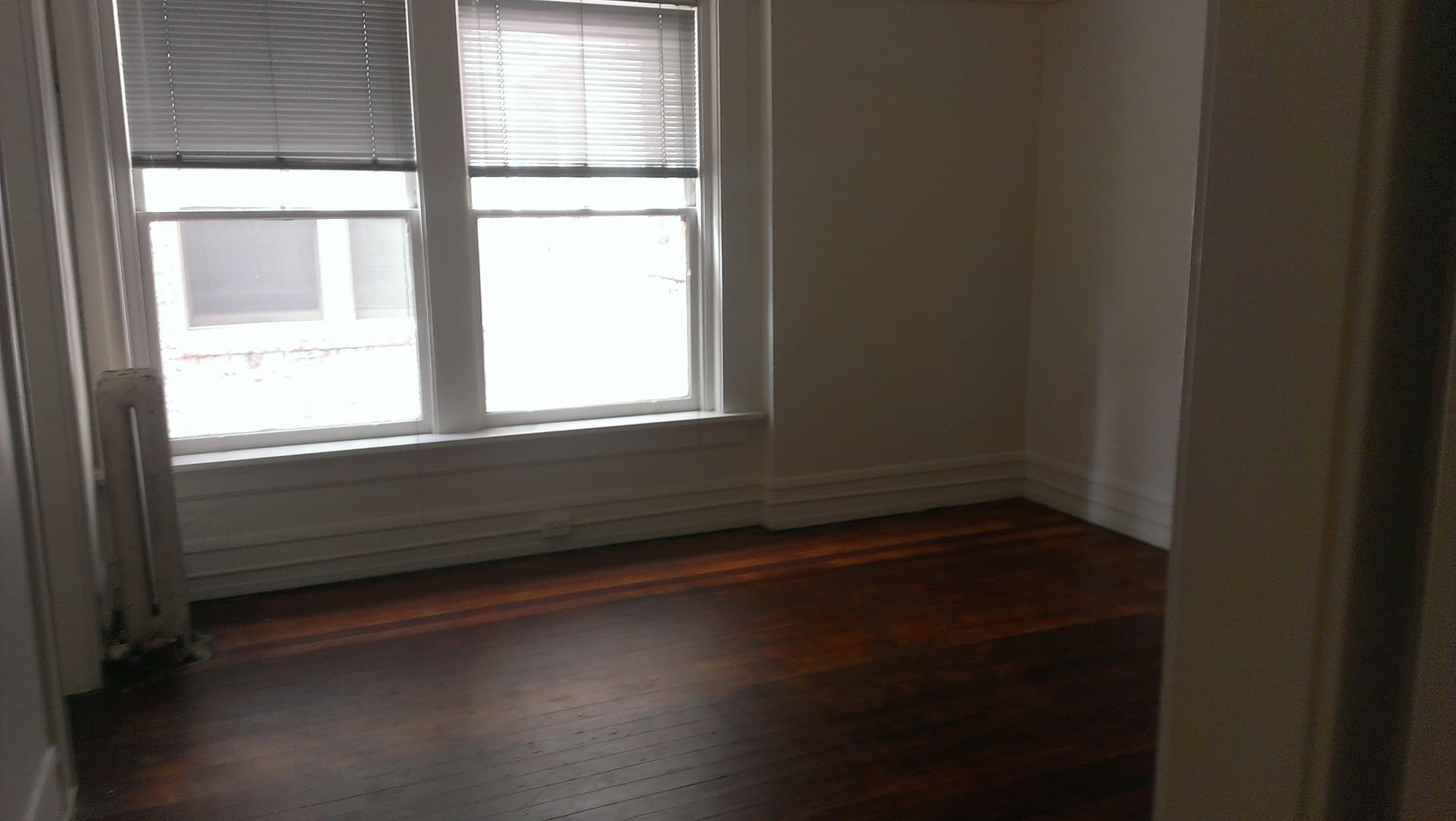 San Diego Apartment: 950 9th Ave.