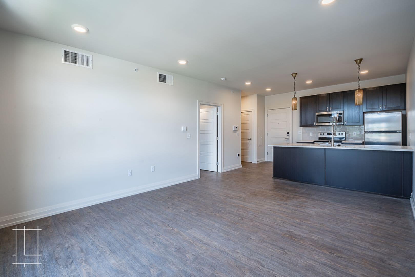 Columbus Apartment: 1112 N. 4th St
