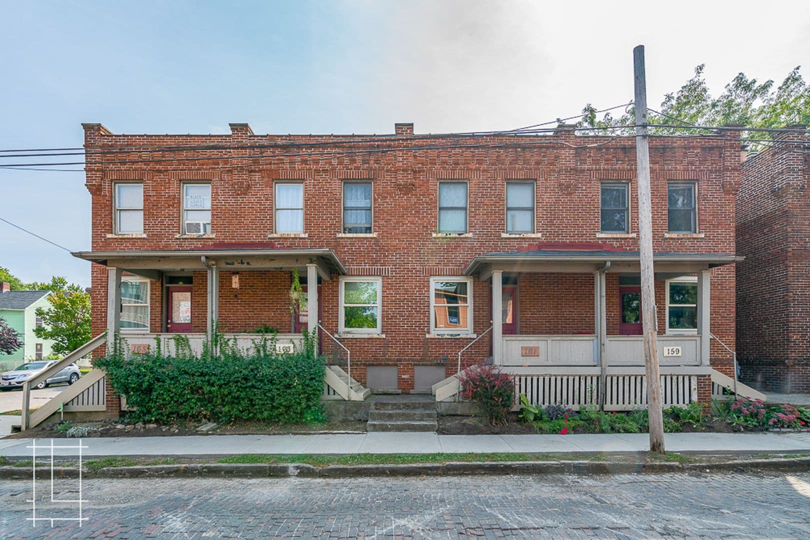 Columbus Apartment: 159-165 Detroit Ave