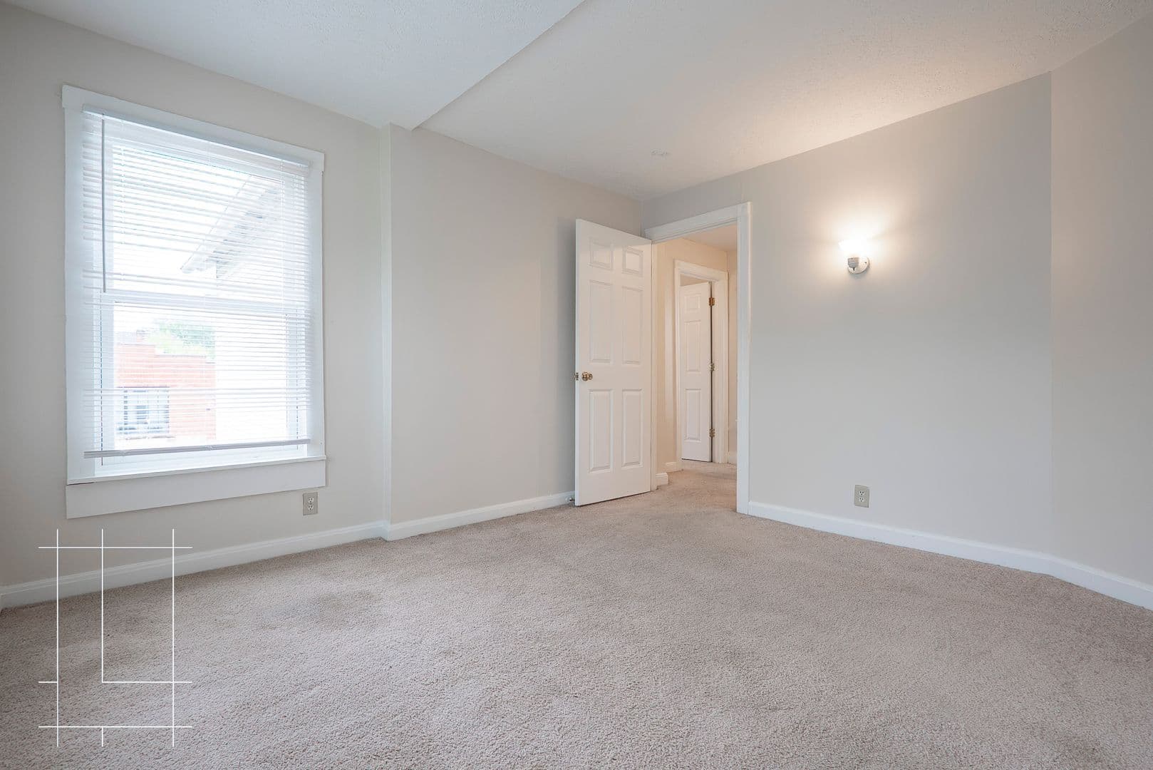 Columbus House: 272 E. 4th Ave