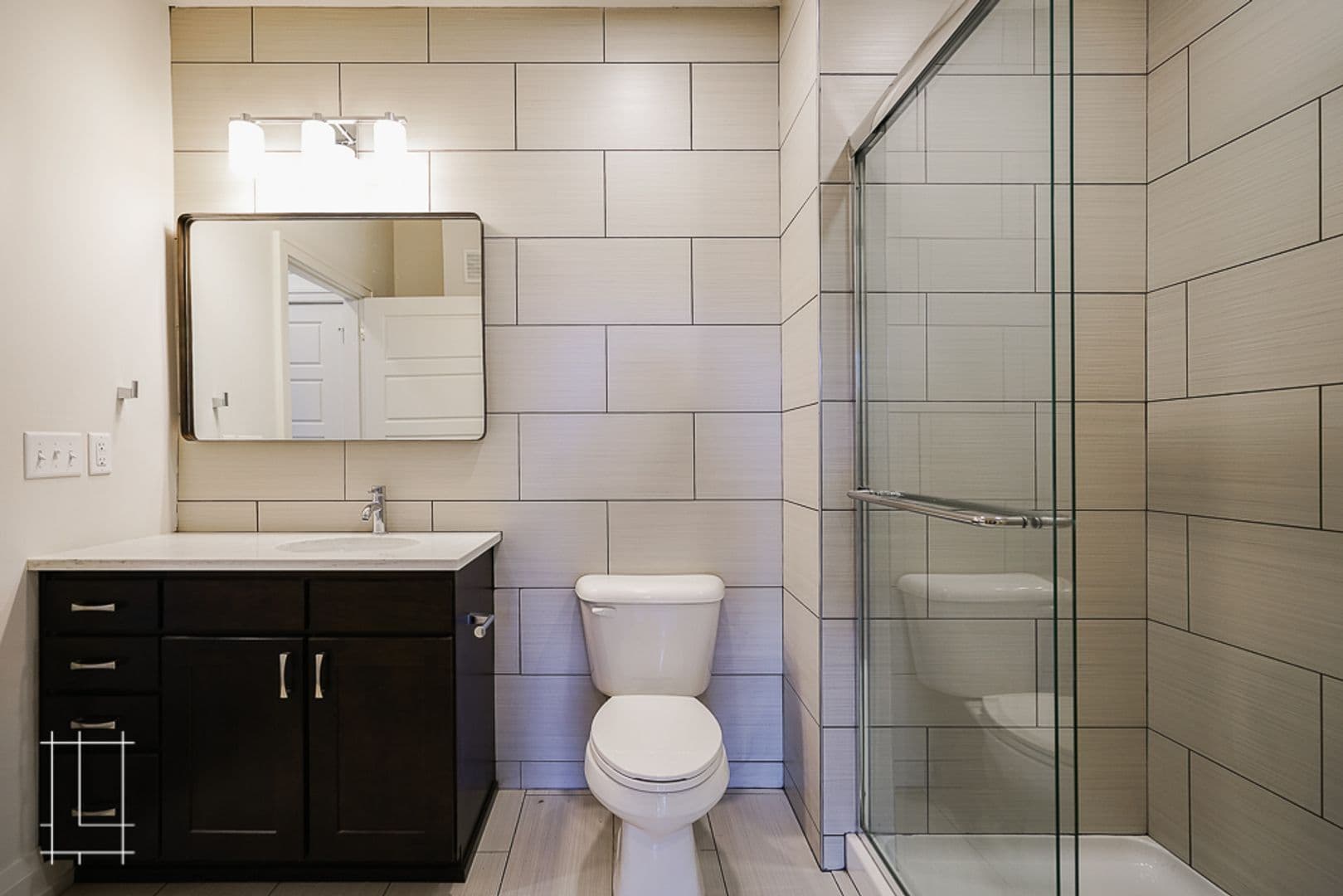 Columbus Apartment: 1112 N. 4th St