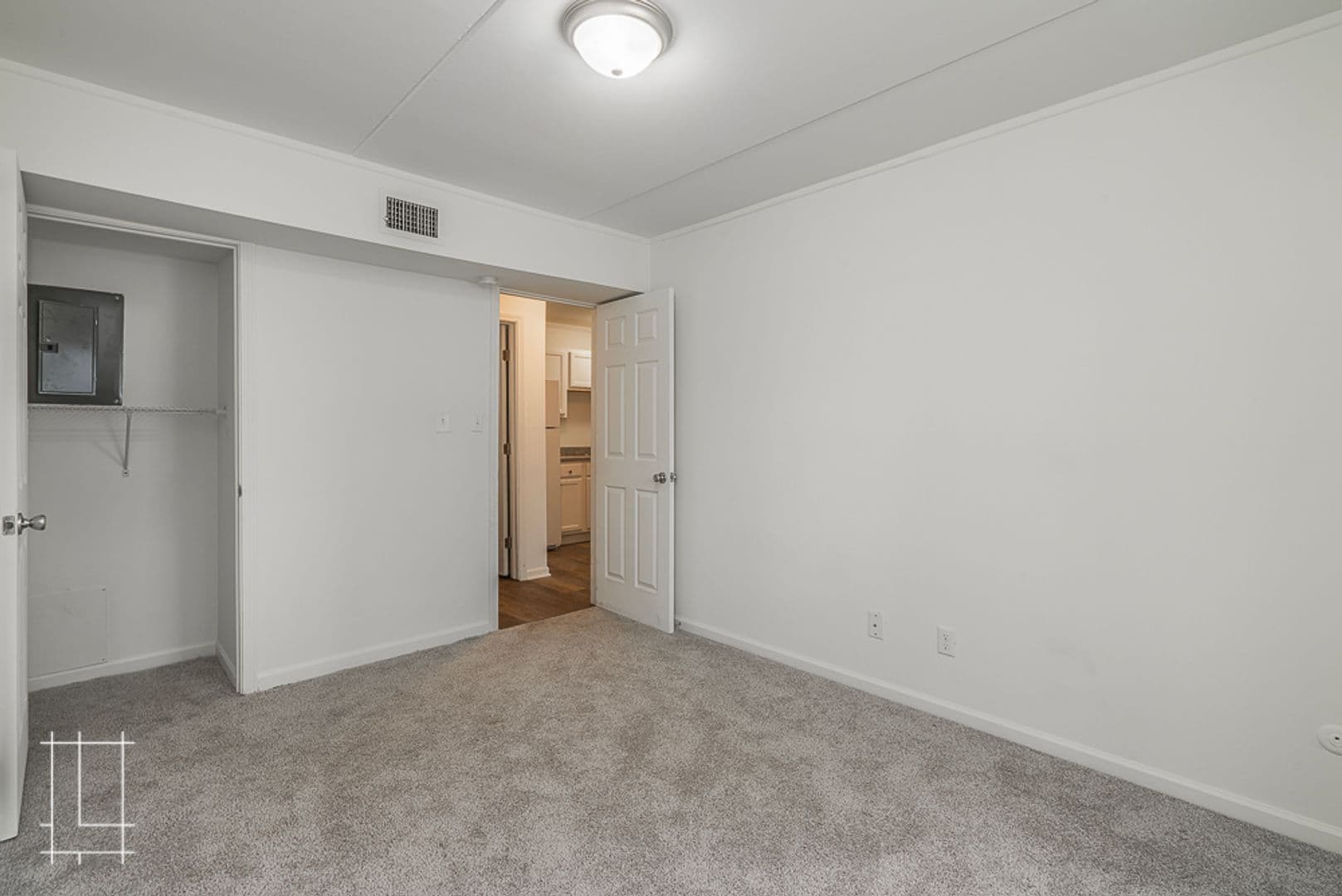 Columbus Apartment: 1400-1410 Neil Ave