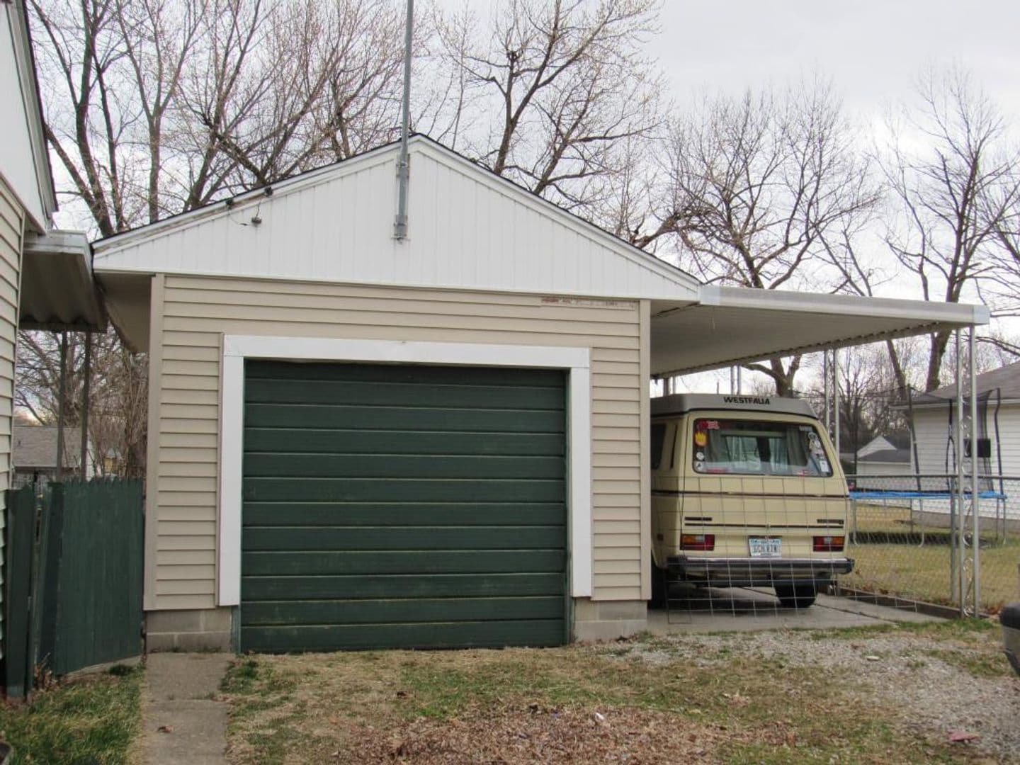 Ottumwa House: 114 Lynwood
