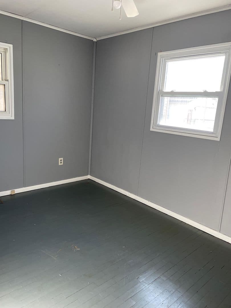 Ottumwa House: 114 Lynwood