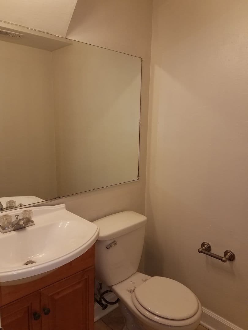 Chesapeake Townhome: 3341 Golden Oaks Ln