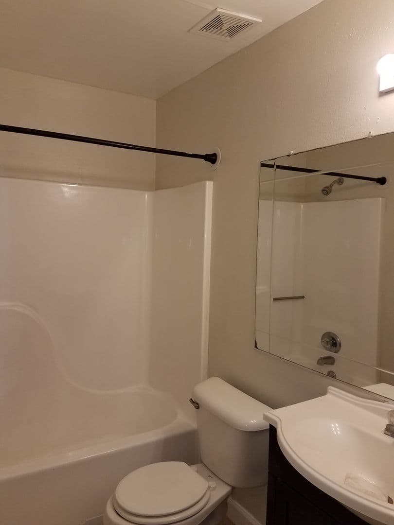 Chesapeake Townhome: 3341 Golden Oaks Ln