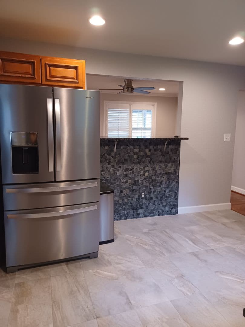 Chesapeake House: 4729 Charlton Dr