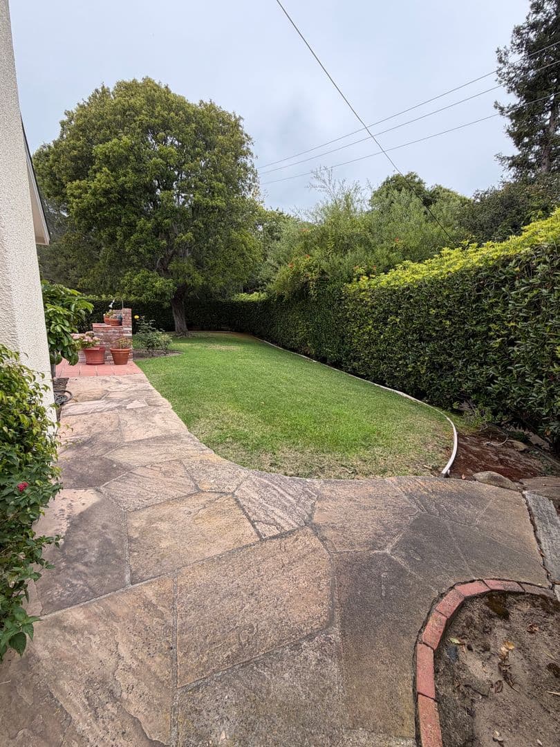 Montecito House: 36 Augusta Lane