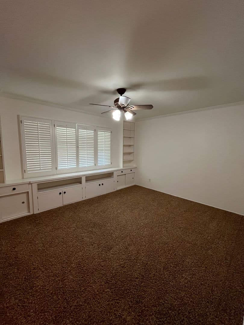 Santa Barbara Condo: 2615 State Street A2