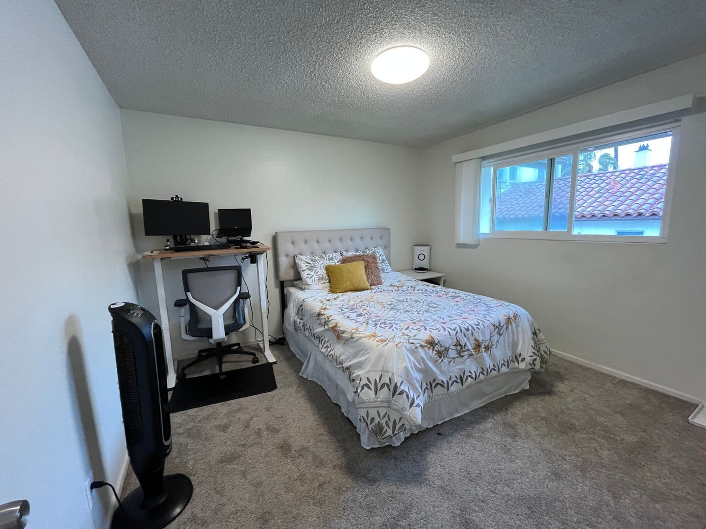 Santa Barbara Apartment: 1015 Laguna Street
