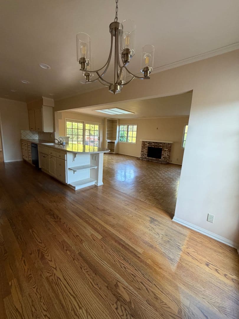 Montecito House: 36 Augusta Lane