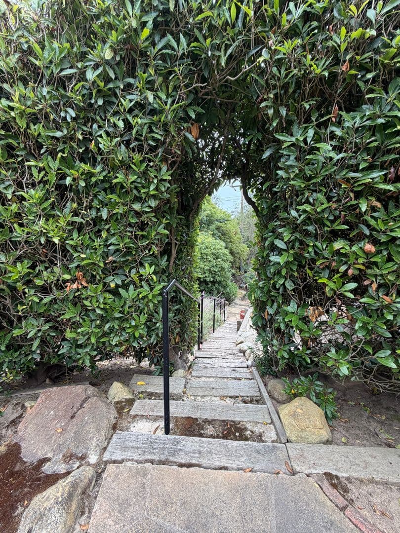 Montecito House: 36 Augusta Lane