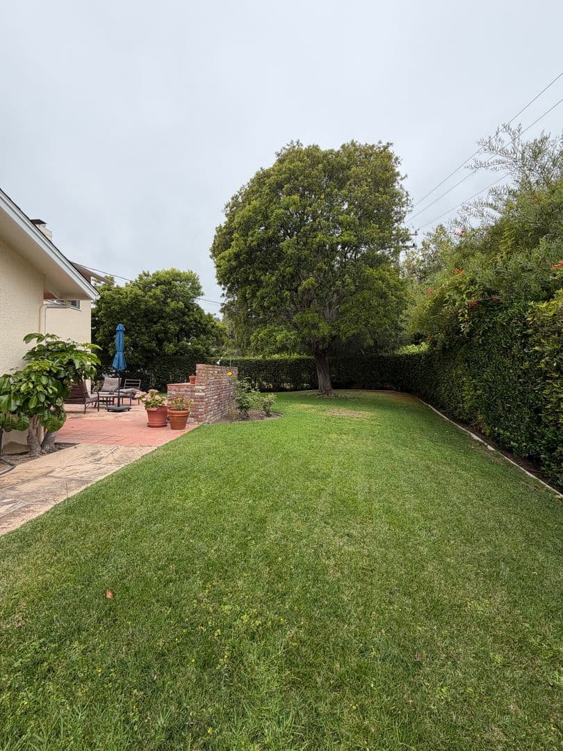Montecito House: 36 Augusta Lane