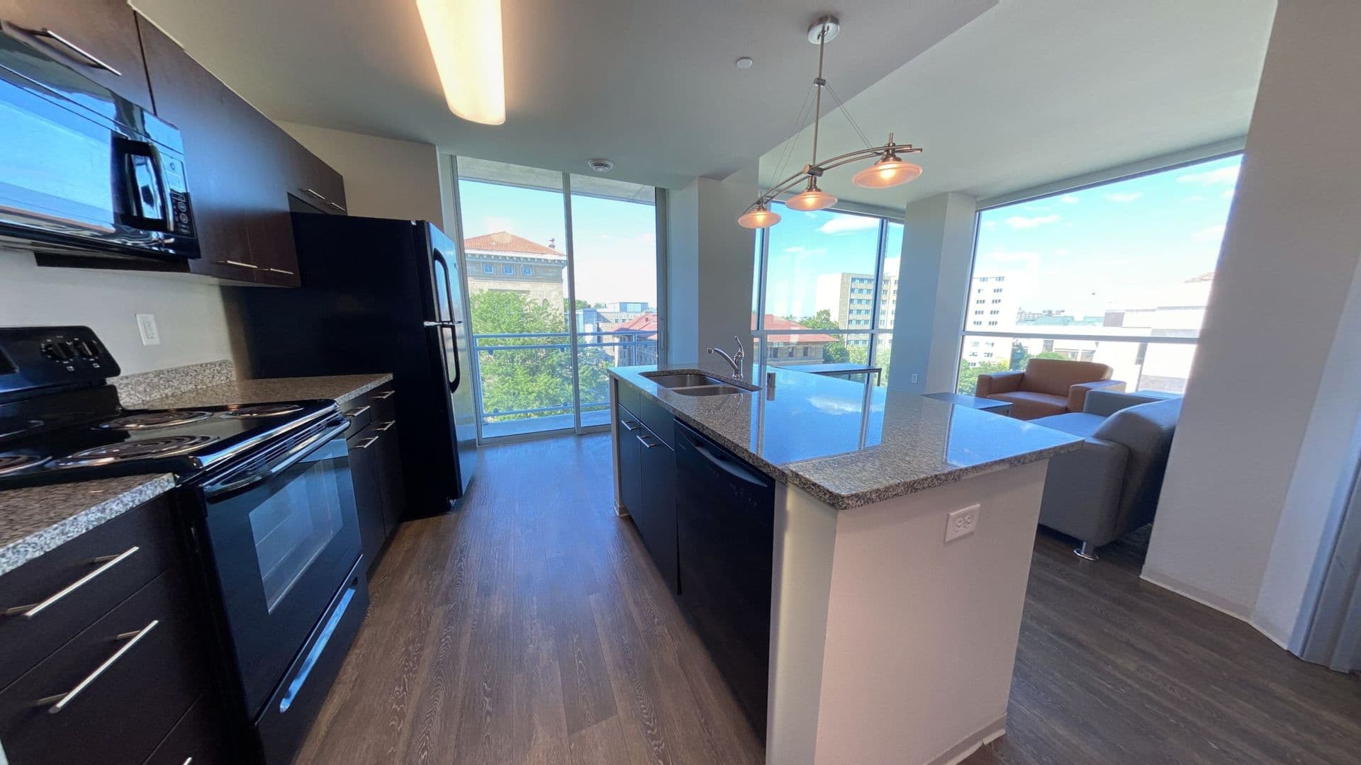 Madison Apartment: 1001 University Avenue